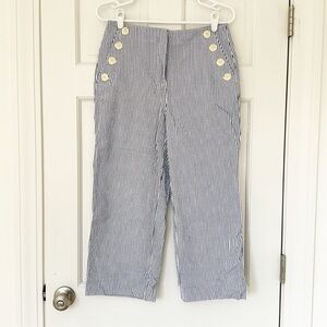 ANN TAYLOR cropped pants size 4 blue white seersucker cotton striped pockets